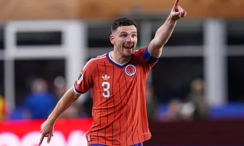 Robertson gây sốt với mẹo vượt luật mới của FIFA