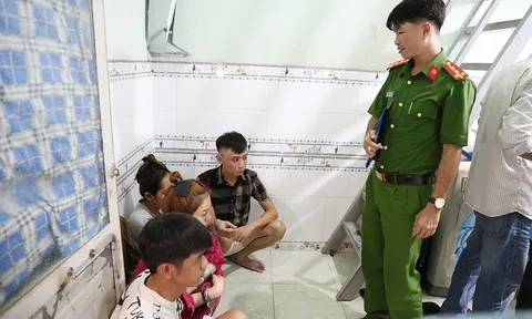 Kiểm tra phòng trọ, bắt quả tang nhóm nam nữ làm chuyện phạm pháp