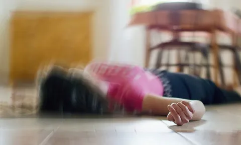 Nhịn ăn 6 ngày rồi "xả" một bữa, cô gái 25 tuổi nhận kết đắng đến bác sĩ còn "lắc đầu"