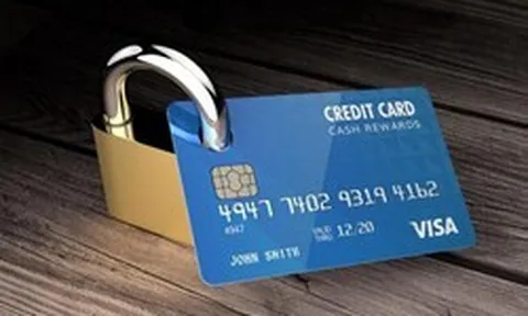 Cơ quan Thuế yêu cầu Agribank, Vietcombank, VietinBank,... khẩn trương phong tỏa các tài khoản ngân hàng sau