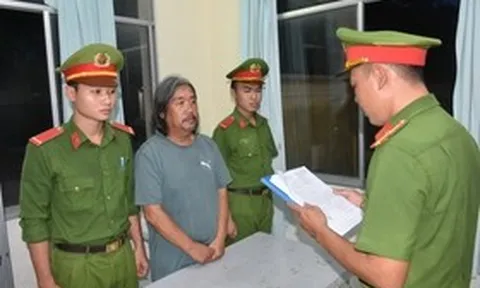Bắt tạm giam đối tượng phóng hỏa làm cha ruột tử vong