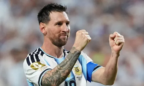 Messi giữ 2 kỷ lục đối nghịch lịch sử