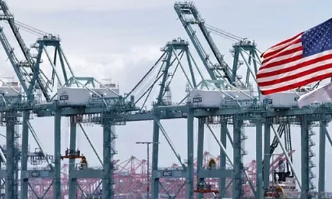 Thỏa thuận hòa bình Mỹ-Iran đã 'chốt' xong, Tổng thống Trump lại tập trung vào vấn đề thuế quan