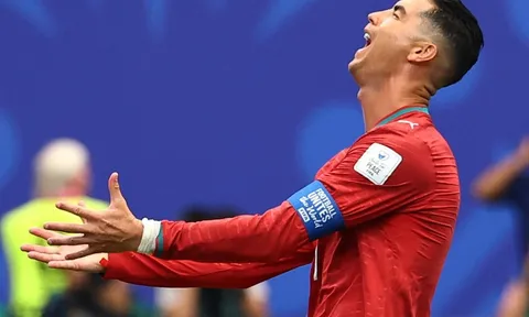 'Cảm ơn Ronaldo, giờ là lúc ra đi'
