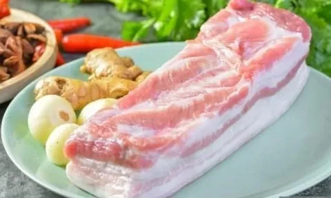 Giá heo hơi hôm nay 20/6: Đà giảm kéo dài, miền Bắc neo cao, miền Nam thấp nhất cả nước