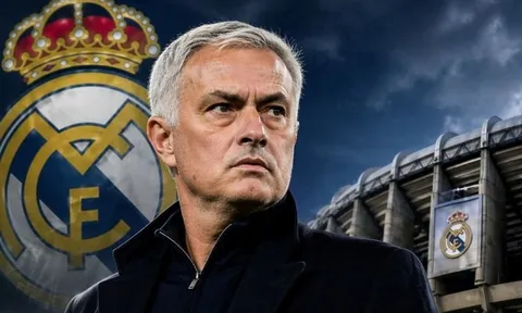 Real Madrid trao quyền lực chưa từng có cho Mourinho