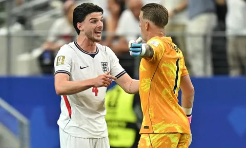 Thù lao World Cup của tuyển Anh đi về đâu?