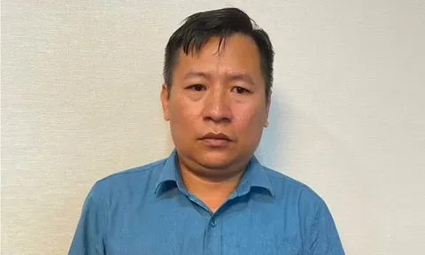 Khởi tố đối tượng giả danh lãnh đạo cấp vụ lừa "chạy án" 9,4 tỷ đồng