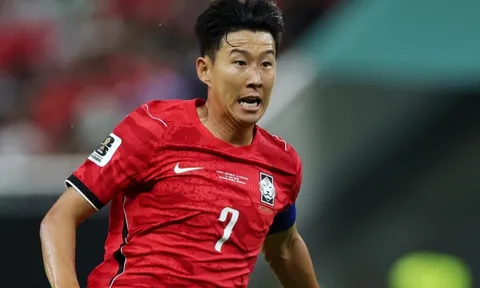 Son Heung-min chuộc lỗi?