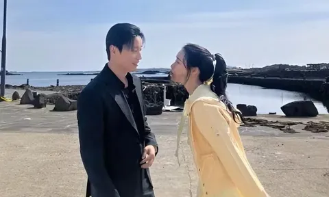 Heo Nam Jun nói lời chia tay đầy cảm xúc bên Lim Ji Yeon