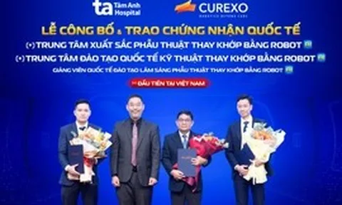 Bệnh viện Đa khoa Tâm Anh đạt 3 chứng nhận quốc tế xuất sắc về thay khớp bằng robot AI