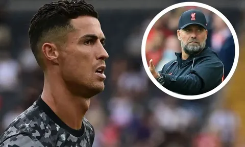 Klopp kinh ngạc với Ronaldo