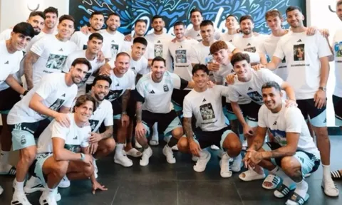 Cách Argentina chúc mừng sinh nhật Messi