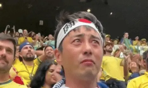 Fan Brazil an ủi CĐV Nhật Bản bật khóc