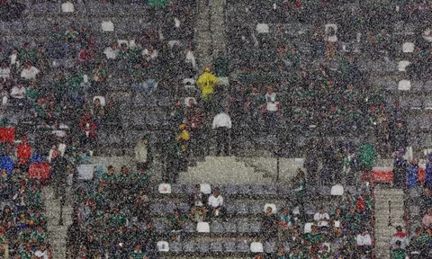 Mexico 0-0 Ecuador: Trận đấu bị hoãn