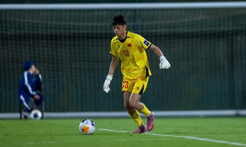 Người giúp U17 Việt Nam dự World Cup vỡ xương mặt