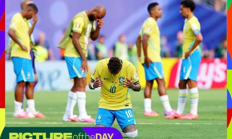 Khoảnh khắc World Cup: Tạm biệt 'vũ công samba cuối cùng' Neymar
