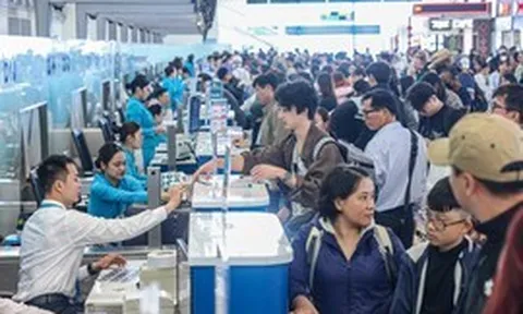 Chậm, hủy chuyến bay, hãng hàng không phải bồi thường ứng trước không hoàn lại cho khách