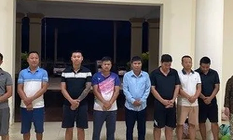 Điều tra giao dịch tới 1,3 tỷ đồng/ngày, công an bắt giữ Trần Thị Hằng SN 1963 và 9 người đàn ông