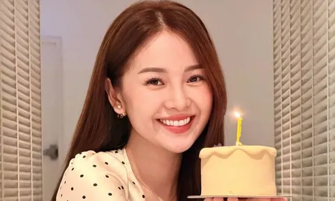 Tam Triều Dâng rạng rỡ đón tuổi mới, hành động của Võ Điền Gia Huy gây chú ý