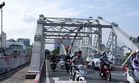 Cầu hơn 120 năm tuổi ở TPHCM xuống cấp thế nào?