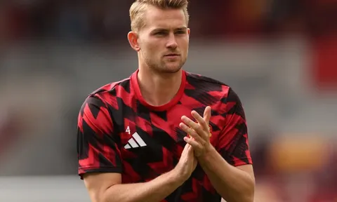 MU đón tin vui từ De Ligt