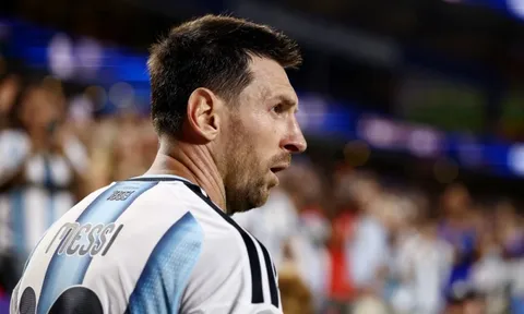 Joe Cole: 'Tuyển Anh sẽ ru ngủ Messi'