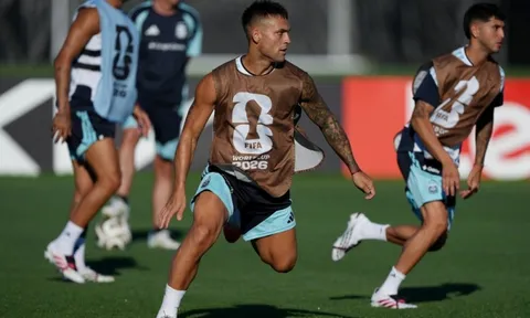 Messi vắng mặt trong buổi tập trước bán kết World Cup