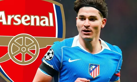 Arsenal quyết phá két vì Julian Alvarez