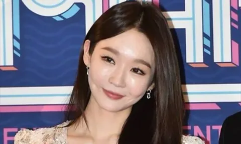 Kang Min Kyung lên tiếng giữa tin đồn kết hôn