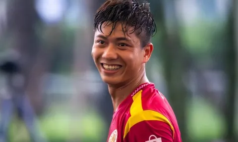 Phan Văn Đức rời CLB Công an Hà Nội