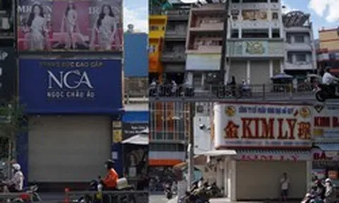 Tiệm kim cương Ngọc Châu Âu, tiệm vàng Kim Lý đồng loạt đóng cửa