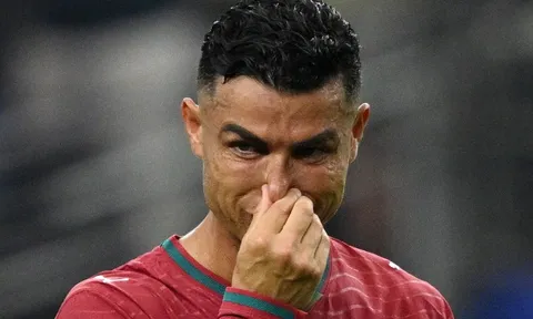 Ronaldo chuẩn bị chia tay tuyển Bồ Đào Nha?