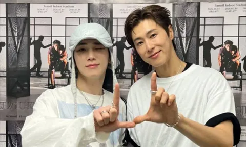 Key (SHINee) xuất hiện rạng rỡ sau thời gian tạm ngưng hoạt động