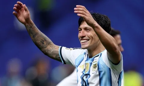 Thông điệp triệu like của Lisandro Martinez sau World Cup