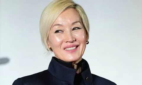 Lee Hye Young tiết lộ ám ảnh sau phẫu thuật ung thư phổi
