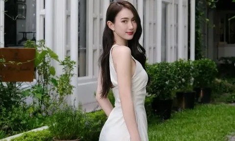 Vẻ gợi cảm, cuốn hút của diễn viên bị ghét nhất phim Dưới ô cửa sáng đèn