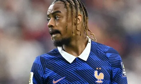 Tiền vệ 145 triệu bảng đồng ý đến Liverpool
