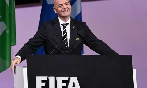 Chủ tịch FIFA bị điều tra