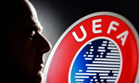 UEFA và CONCACAF dồn Infantino vào thế khó