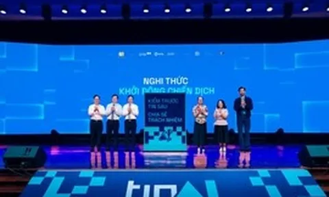 Khởi động 'Chiến dịch TinAI?' và ra mắt bản tin 'Thật giả - Kiểm chứng'