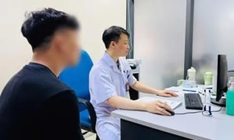 Ngại vào bệnh viện, nam doanh nhân 40 tuổi chịu viêm tuyến tiền liệt kéo dài
