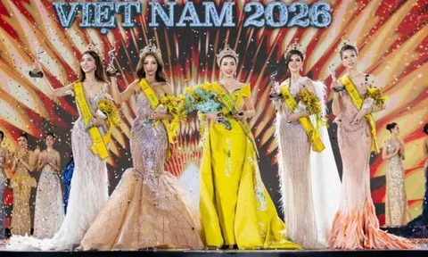 'Bông hồng lai' 26 tuổi đăng quang Hoa hậu Hòa bình Việt Nam 2026