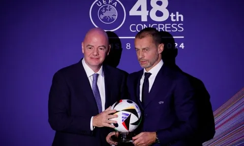Infantino phải ra đi