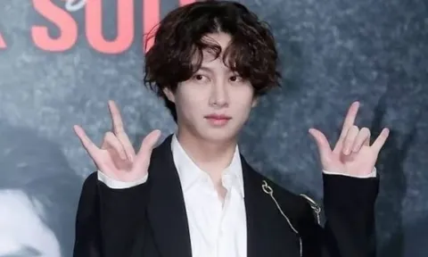 Kim Heechul tiết lộ thu nhập thời hoạt động cùng Super Junior