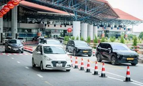 Điều chỉnh làn đón dành cho xe công nghệ tại sân bay Nội Bài