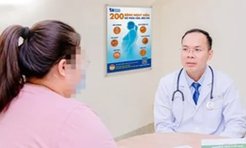 Cô gái tăng 25kg trong 2 năm do bệnh hiếm gặp, 1 triệu dân chỉ 70 ca