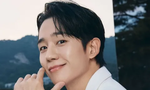 Jung Hae In mạnh tay chi tiền, đồng nghiệp tiết lộ điều bất ngờ