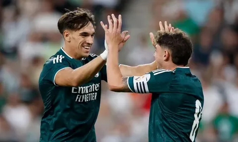 Dàn sao Real nhọc nhằn hạ Ferencvaros