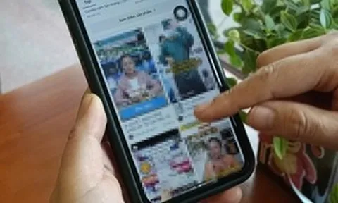 Kiệt sức sau giờ làm, người trẻ vẫn thức đến 3h sáng để hóng drama
